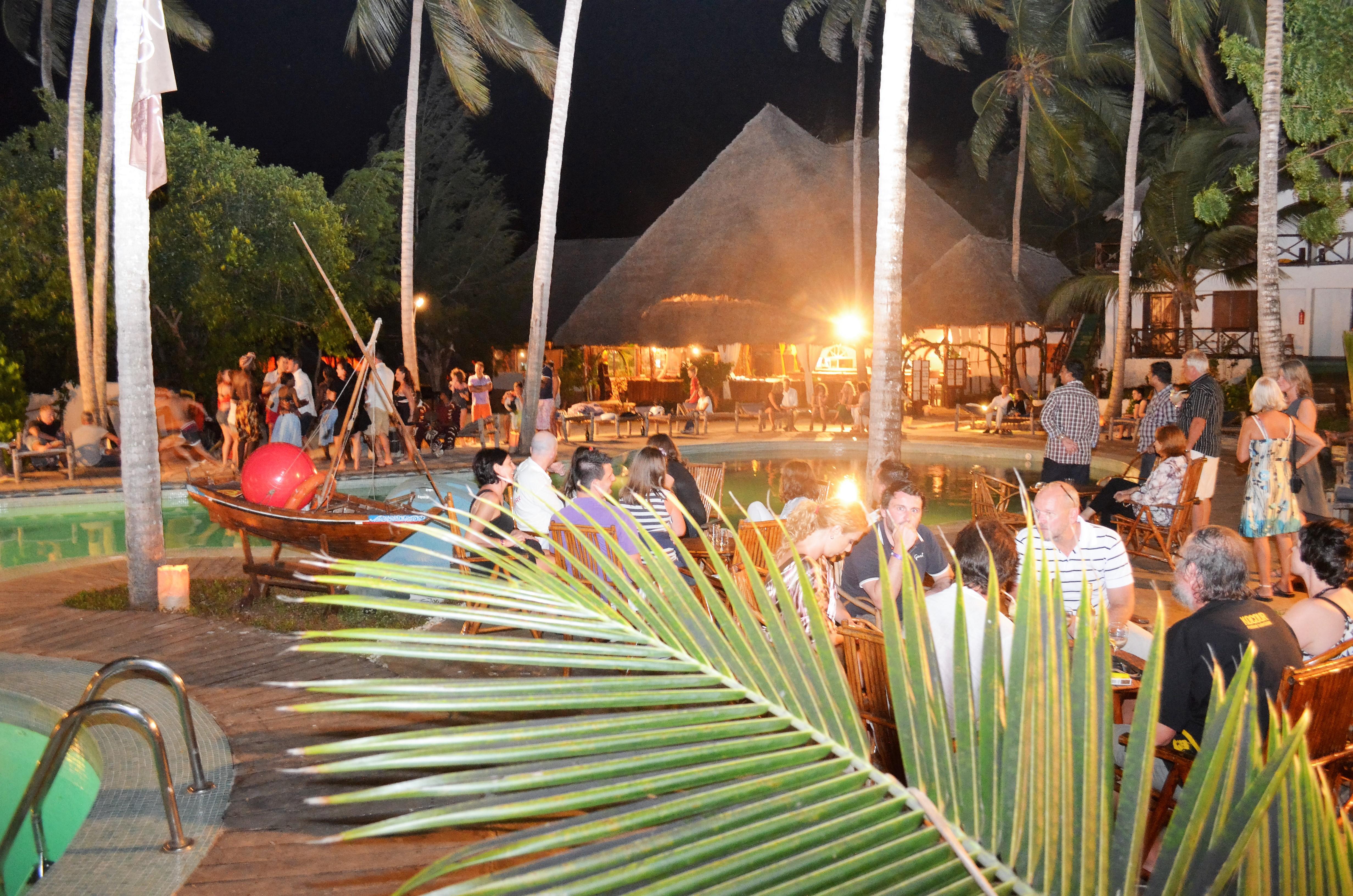Paradise Beach Resort & Spa Uroa Exteriör bild